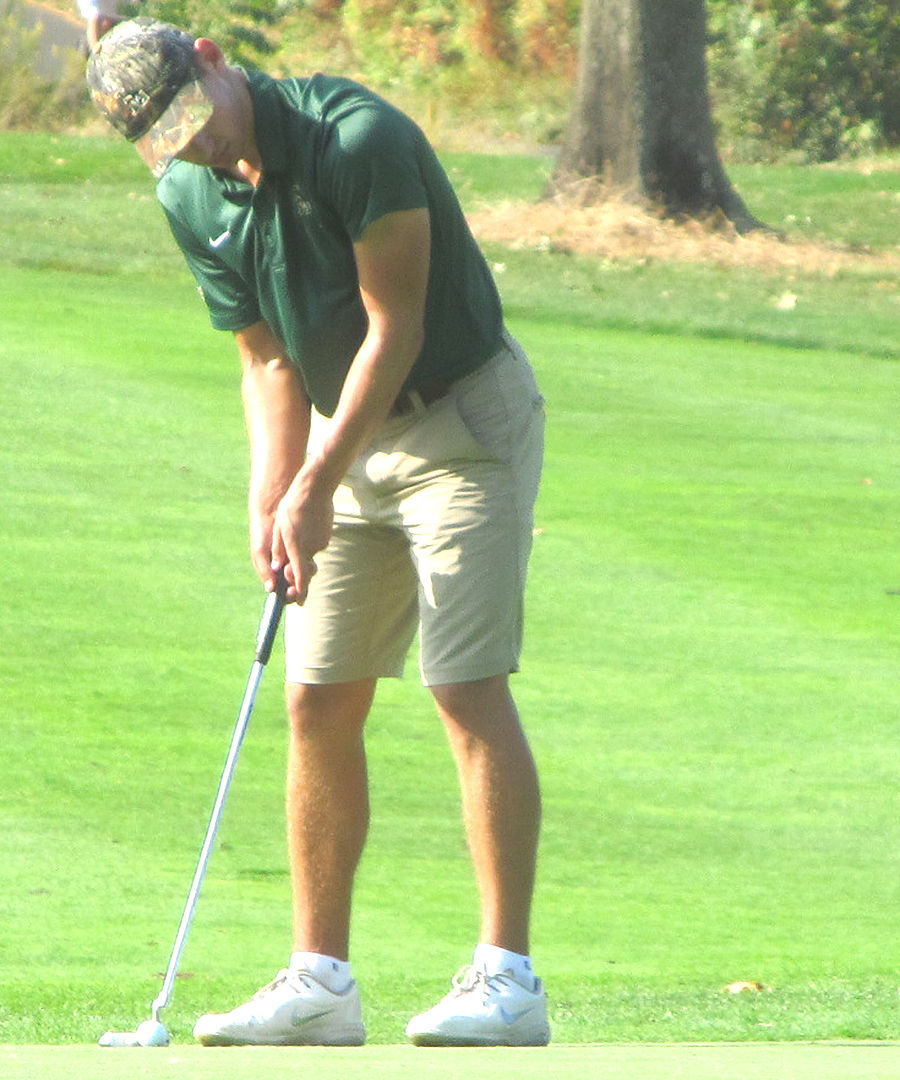 Region golf tourney 12